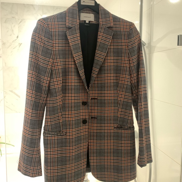 Current Elliot size 0 blazer. - Picture 2 of 5